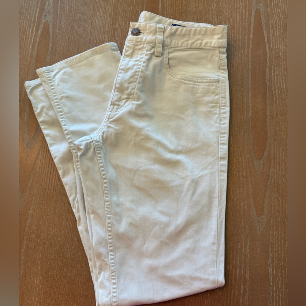 Vineyard Vines Slim Fit stretch Breaker pant Stone.  Size 28 waist/32 length.
